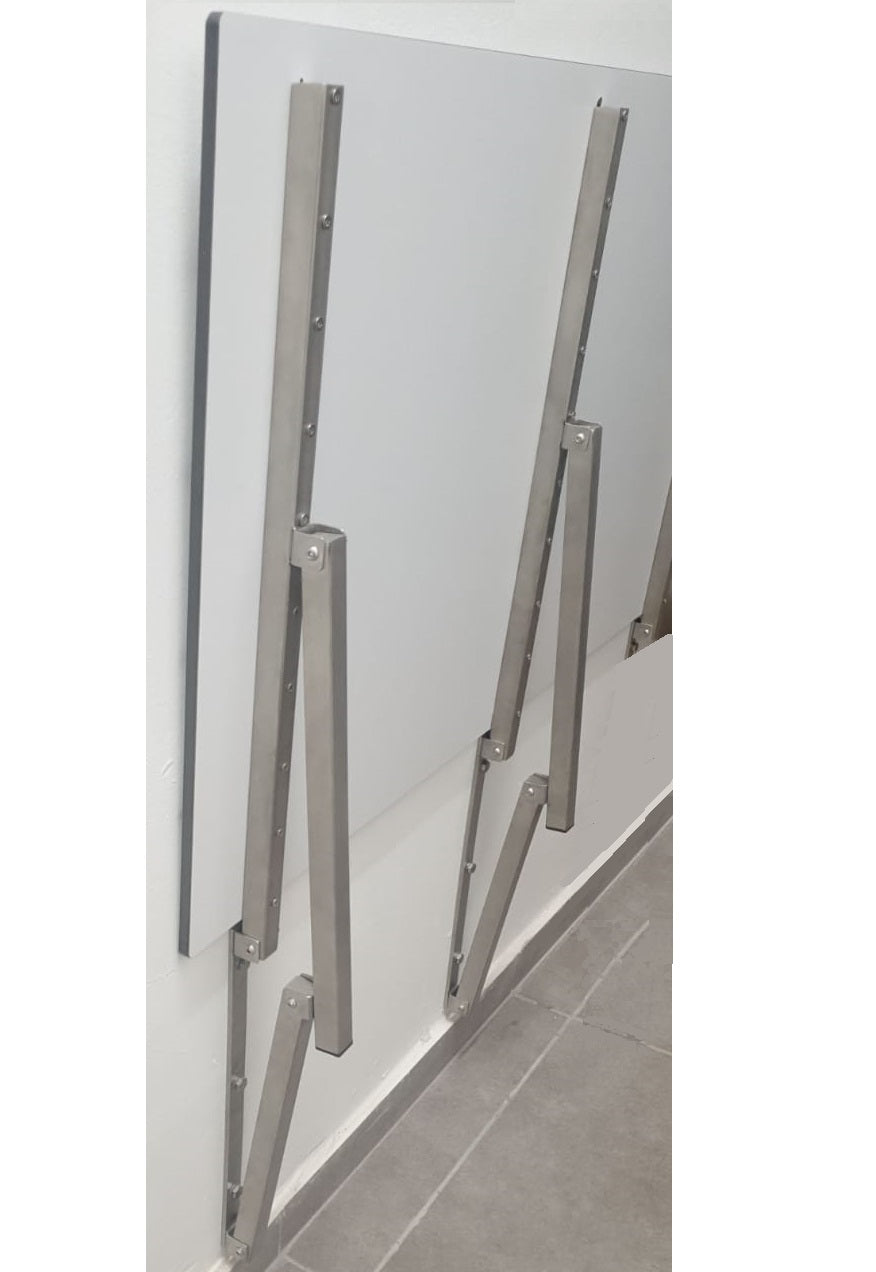 ספסל מתקפל לתא משולב